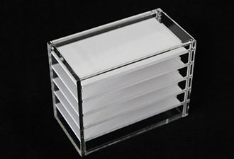 Eyelash storage box