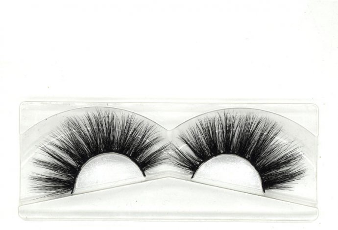 MK28  18mm mink lashes (MK28)