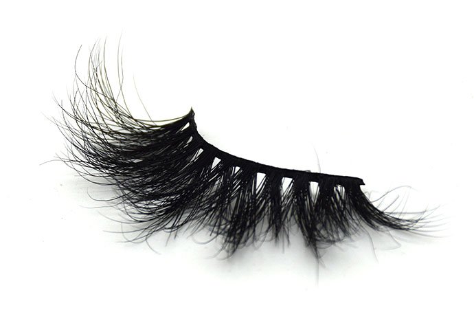 DM03 20mm mink lashes (DM03-4)